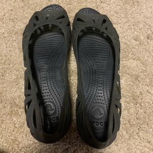 Croc dress flats